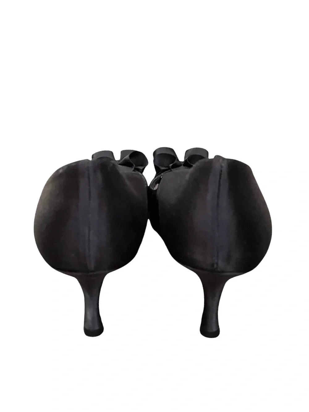 Stuart Weitzman elevate your